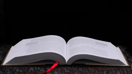 手动挡汽车热了以后起步抖是什么原因？