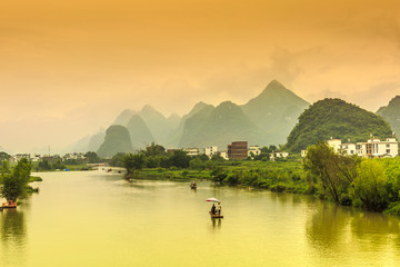 富阳到杭州火车南站自己开车怎么走。急