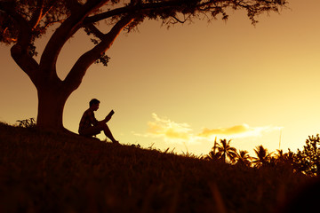 青海省平安易到北京的火车站