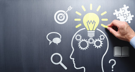 开车如何变道行驶才会更加安全