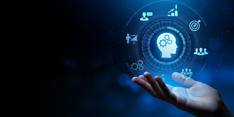 直拍选手怎样接好出台的强烈上旋球和速度较快的奔球？