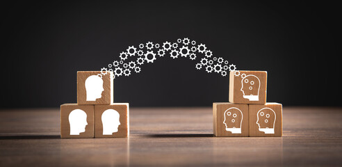 黄金和黄铜的简单鉴别是什么？