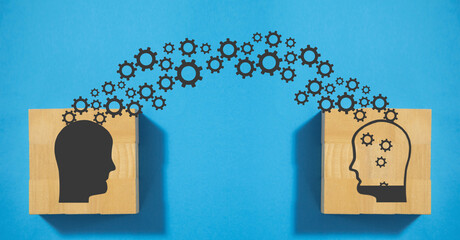 为什么结婚后要变窄自己的社交圈子？