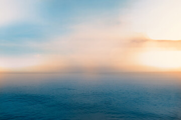 鱼竿的鱼漂绑在鱼线哪个位置最好。