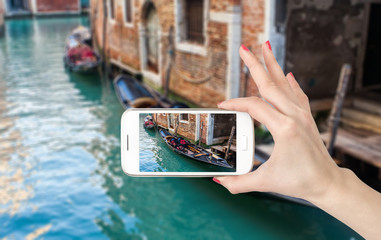 日本7.2级地震海啸预警发布