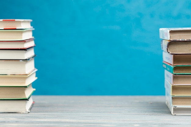 怎么样把石头贴到墙上